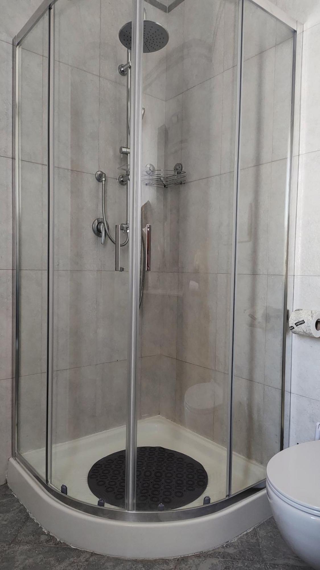 Fd Apartments - Zoe Prestigioso Appartamento Vicino Alla Stazione E Al Centro Monopoli Bagian luar foto